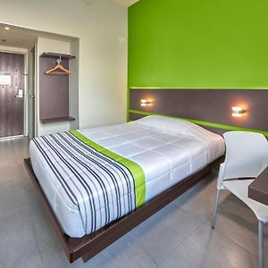 Habitación con Cama Queen